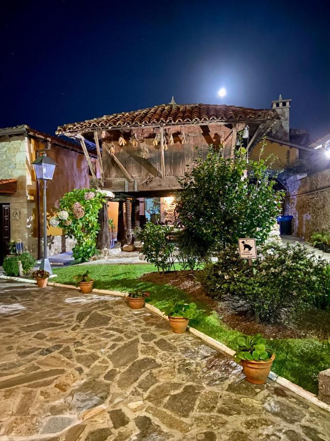 La Casina De La Arquera Villa ยาเนส ภายนอก รูปภาพ