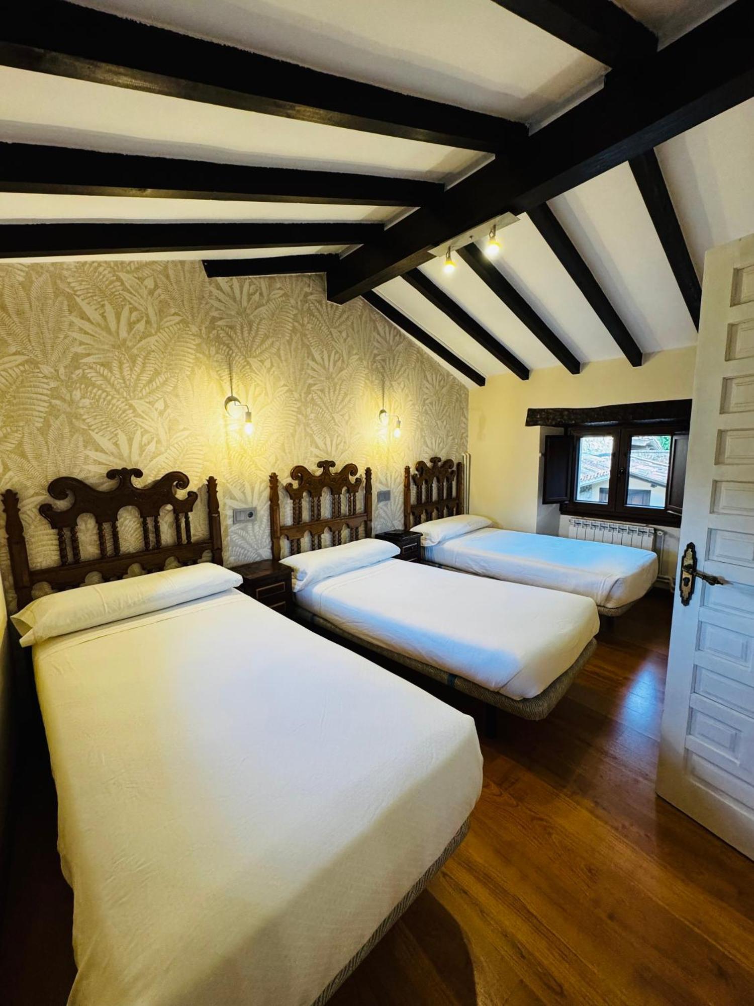 La Casina De La Arquera Villa ยาเนส ภายนอก รูปภาพ